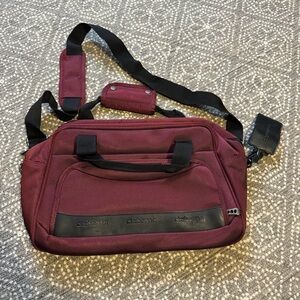 Liz Claiborne Red Weekender Laptop Bag NEW